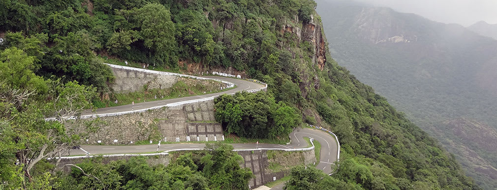 Valparai_Pollachi_Hairpin_Bends